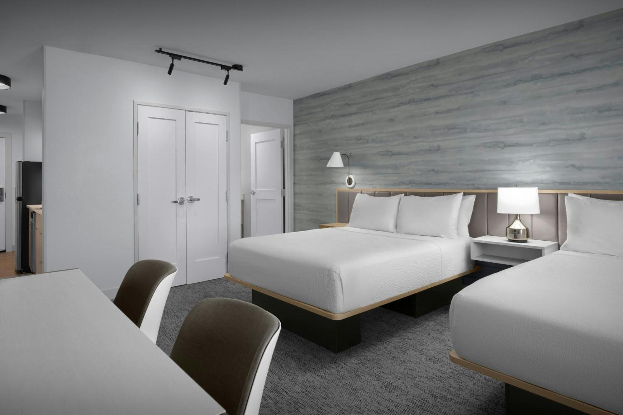 Towneplace Suites By Marriott Fort Myers Gulf Coast Экстерьер фото